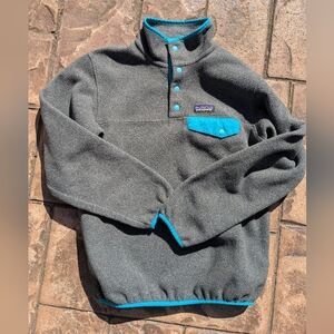 Patagonia Charcoal Fleece with Teal Highlights